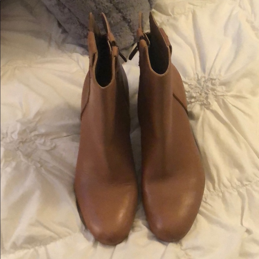 Sam Edelman booties - Picture 2 of 5
